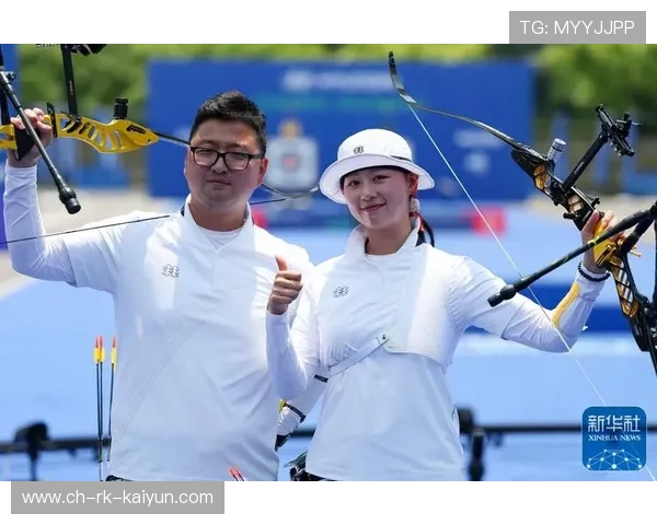中国复合弓女队在射箭世界杯上海站团体赛中表现出色，复合弓射箭比赛