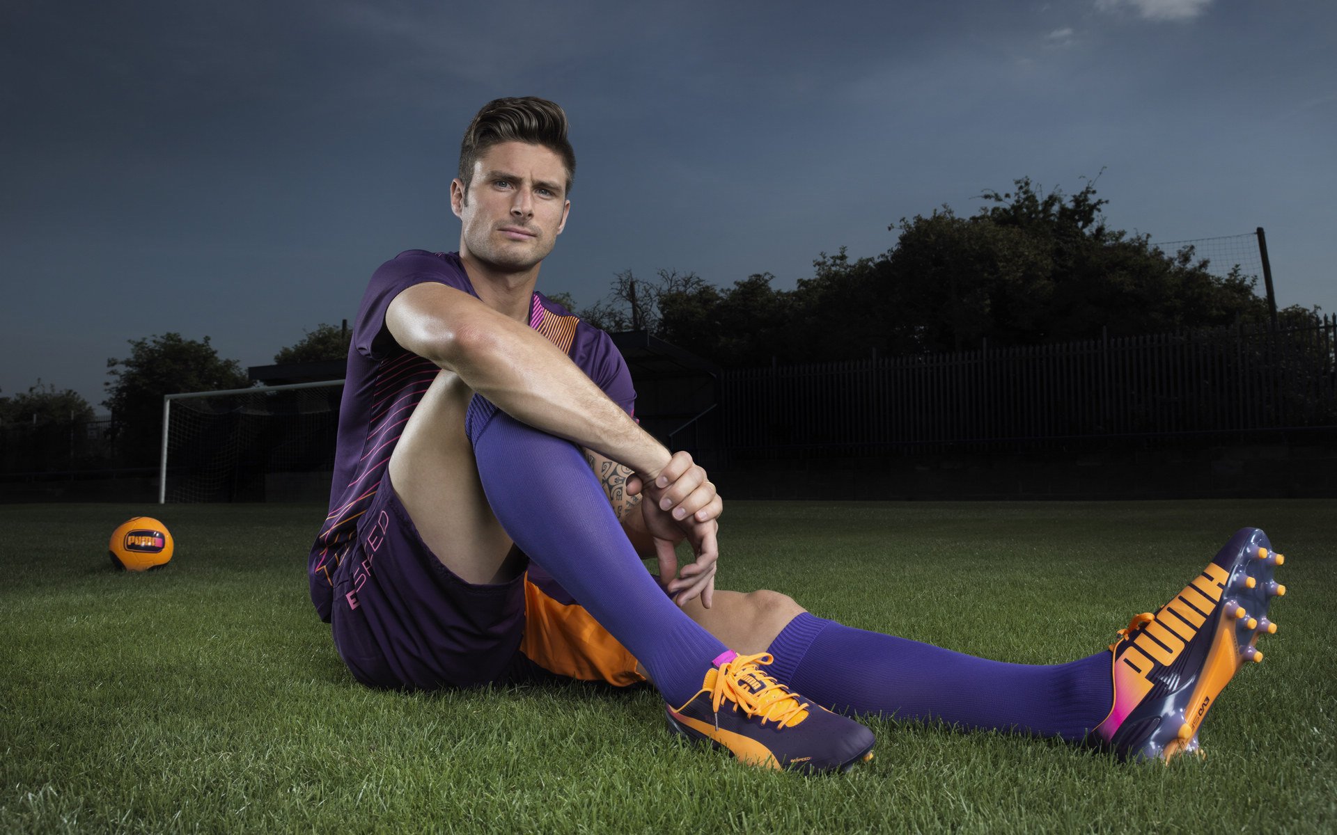 帕利斯特800米自由泳展现强大爆发力，帕里斯特利那