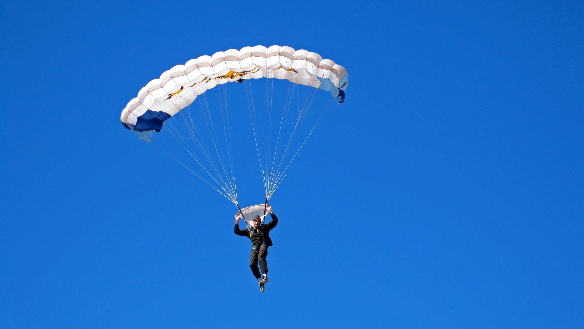 中国男篮正在积蓄新力量，中国男篮又一巨无霸